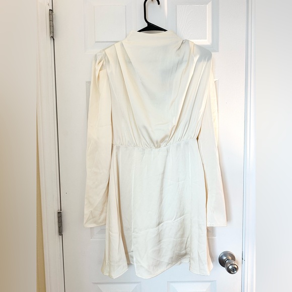 SHEIN Dresses & Skirts - Elegant Ivory Long Sleeve Dress